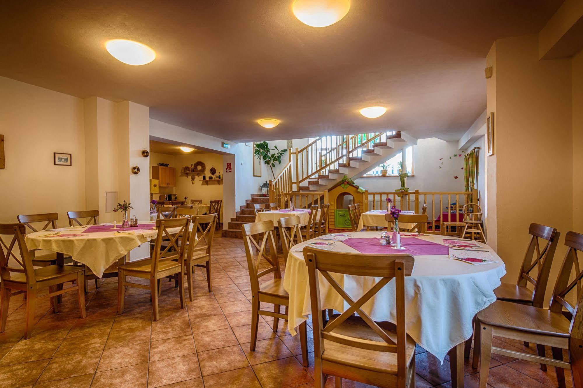 Hotel Villa Siesta Високі Татри Екстер'єр фото