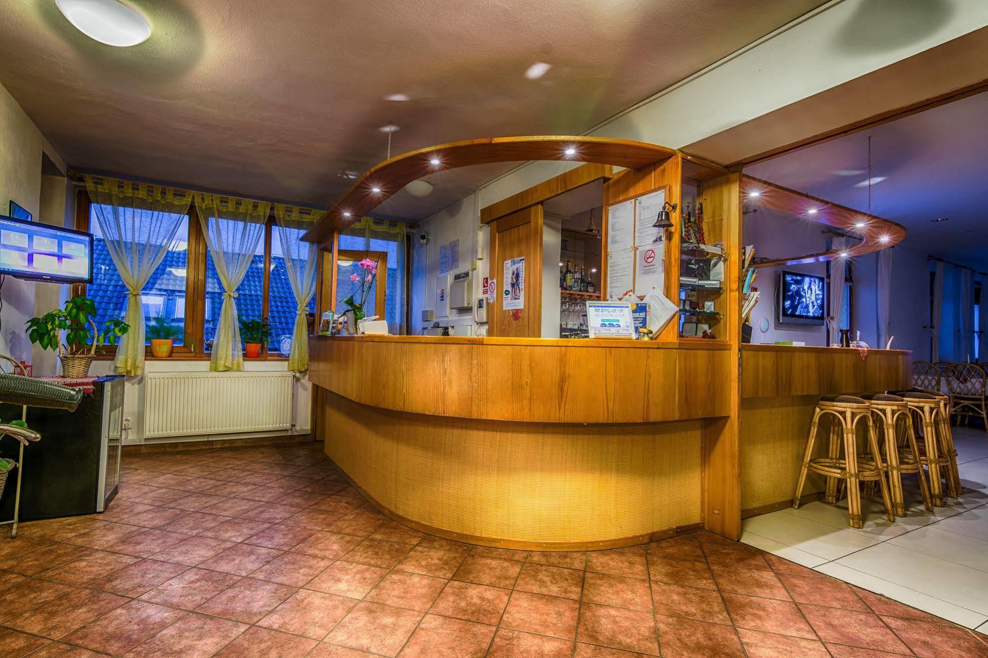 Hotel Villa Siesta Високі Татри Екстер'єр фото